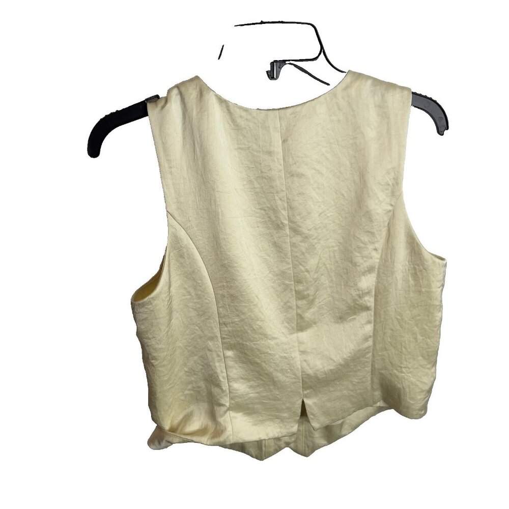 Madewell $92 Button Front Vest Top Cake Batter Size 6 NQ533 - Picture 6 of 6